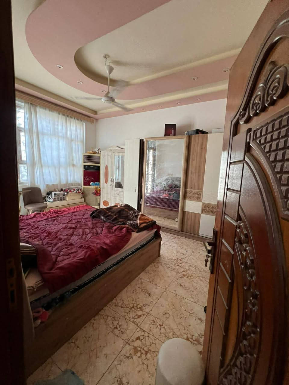 دار سكن للبيع طابقين مسلح
بناء حديث طابو صرف
ديوانية أم الخيل الثالثة
قرب شارع 20 الرئيسي 
الأرضي
غرفه وصاله ومطبخ واستقبال وصحيات
ومنور
طابق الثاني
غرفتين وصاله وصحيات
وأسطح ثنين
المساحة 110 M  ركن 
الواجهة 11  M النزال 10 M
ارض خضراء بالجانبين
                      مراجعة
 مكتب مهدي العتابي للعقار ديوانية الجزائر مقابل فندق برج الامراء
للاستفسار  *********** مهدي العتابي 
            *********** حيدر الفتلاوي
            ***********
