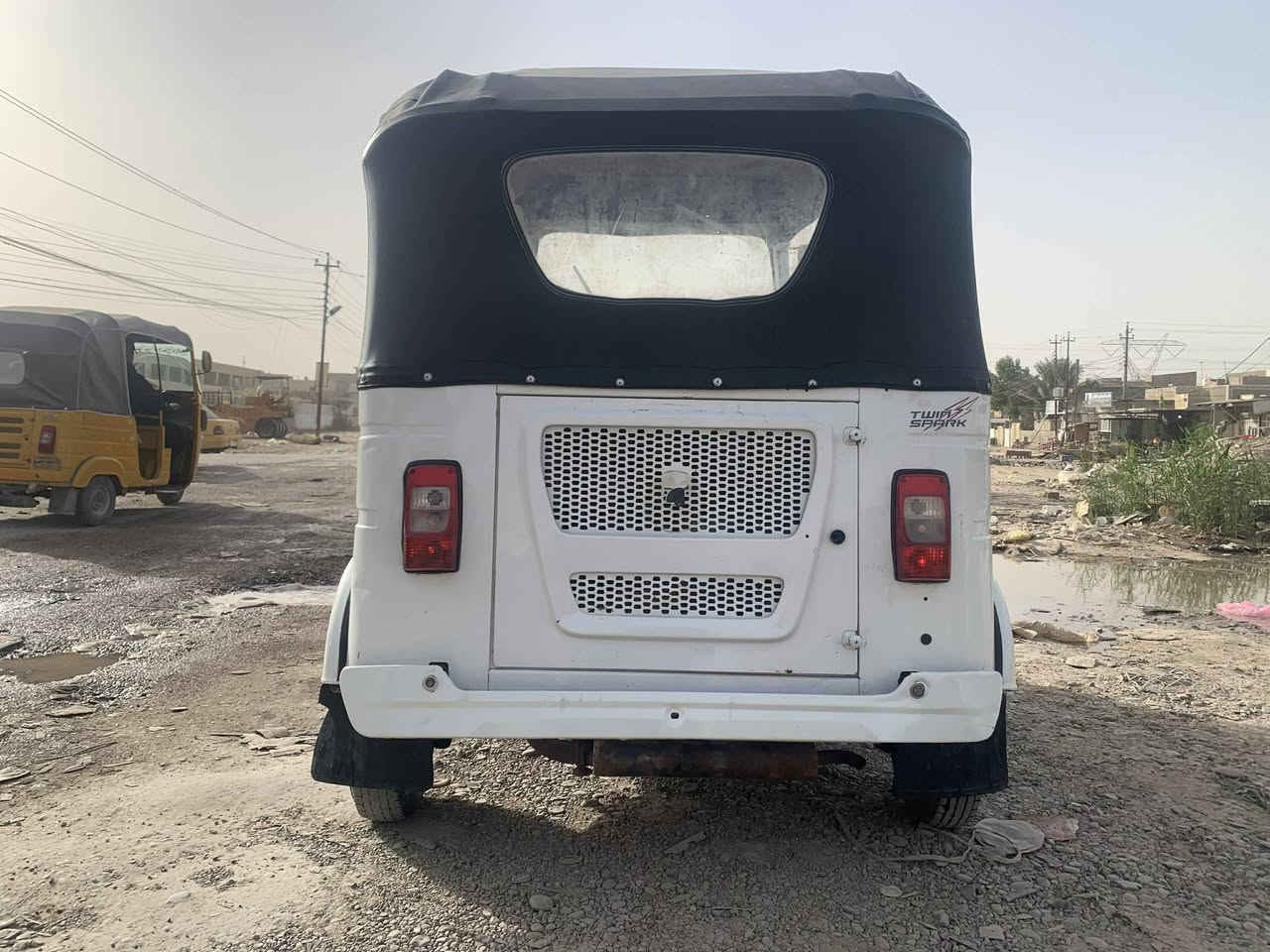 للبيع موديل 22 رقم وسنويه وابسمي مكاني الإصلاح مقابيل بوب الشام ***********
