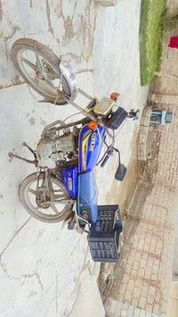 اخواني دراجة سيفان موديل 20للبيع السعر خاص توصيل عل رقم 07708975196