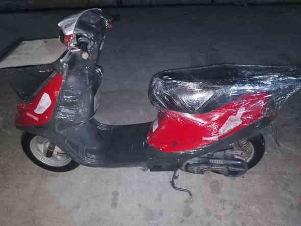 سلام عليكم يماهة نكره سلف كهربايت كله شغاله لايت عالي ناصي اشاير هورن كفراته نضيفه  شاصي بل شرط اكسل بلشرط صواته ناعم كابريتر بلادي صلانصه بلادي كيج سرعه او بانزين شغال سعر 250 اوبيه مجال ***********
