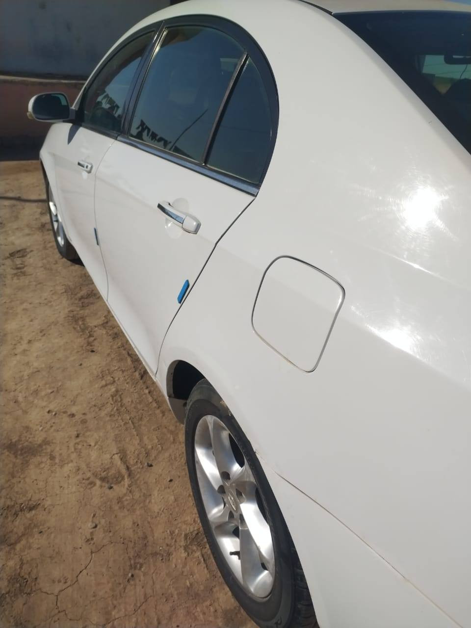 السلام عليكم
امكراند c7 موديل ٢٠١٣ بسمي تحويل مباشر
سياره اخت الجديده سونار مرفق
محرك ابلاد 1800
گير شرط
مكان السيارة الموصل... القياره 
السعر ٧٣
الهاتف ***********
