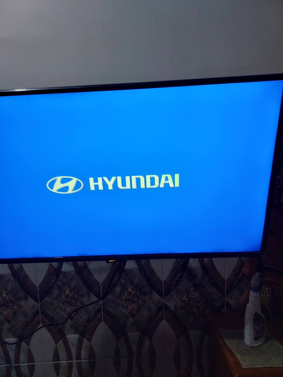 بلازما استخدام قليل ٤٣
السعر ١٤٠ 
***********
