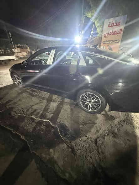 السلام عليكم كي فايف. خليجي رقم اربيل ماشيه 36 الف حقيقي سياره مكفوله عده  بارد بل بنيد. اقل شبر 
وتكحيل كارت بل بنيد سياره فول ماعده البنروما.    
بصمه 
كامره دوراه
محرك دوش 200
حساس امامي خلفي
سايد بريك بصمه 
هوتو هول
دوشه دبل خيط + ارضيه 
تريد تحويل وكاله بسمي 
***********
