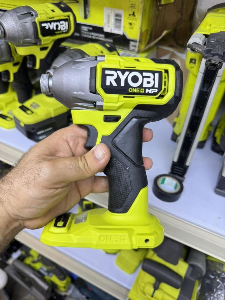 سلام عليكم اخوان
من رخصة الأدامن 
RYOBI
متوفر عدد ريوبي كامل وفارغ الشراي ايراسلني 
توصيل متوفر 
📞*********** واتساب
