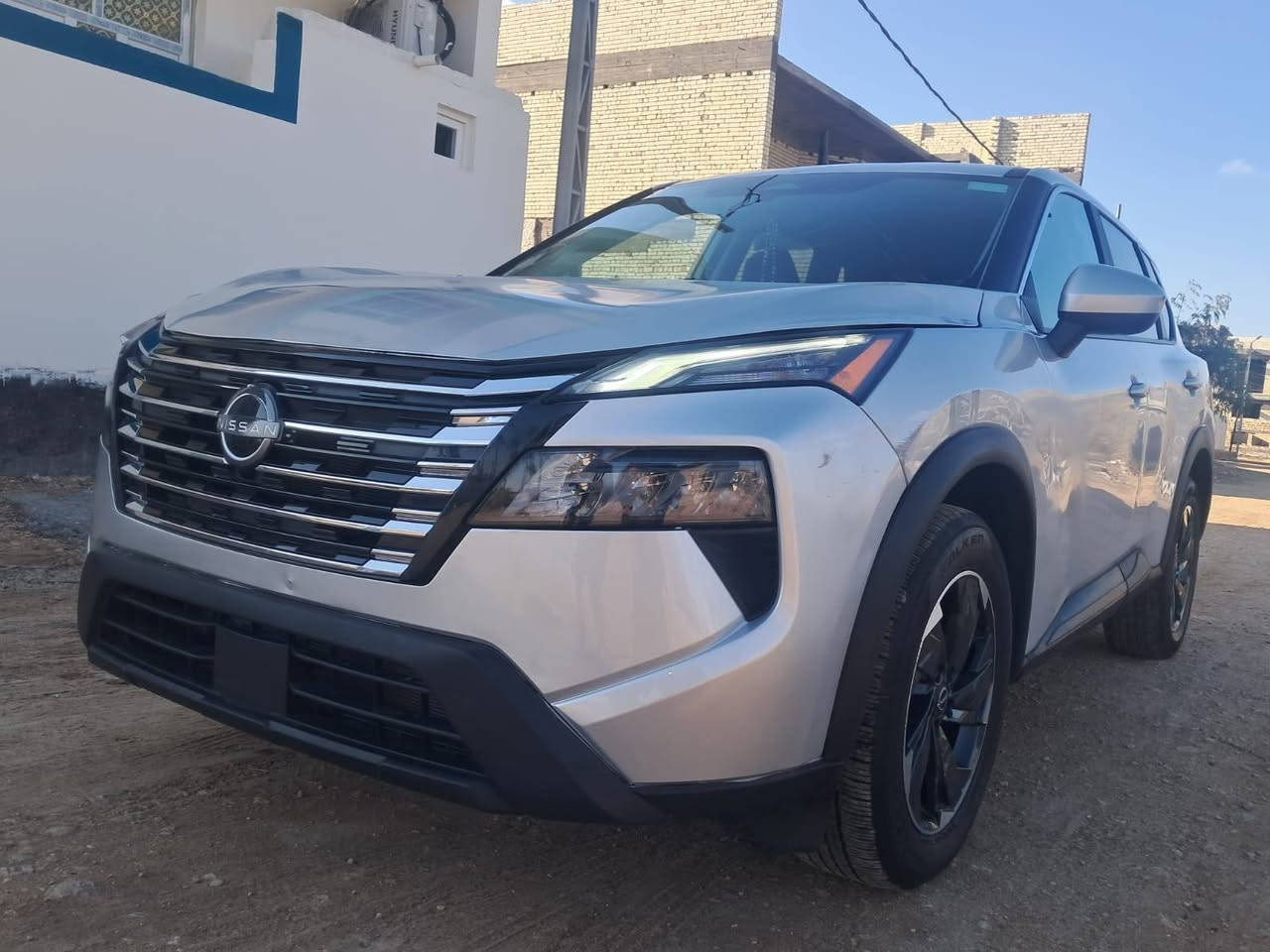 السلام عليكم
نيسان روج sv
موديل 25
ماشيه 17 الف
بيها فقط صبغ بخشم البنيد وشبر بالباب
مواصفاتها
كشنات تدفئه
شفتات
جنطه كهرباء
حساس خلفي
شاشه كار بلي
كامرة دوارة
السعر 150
***********
