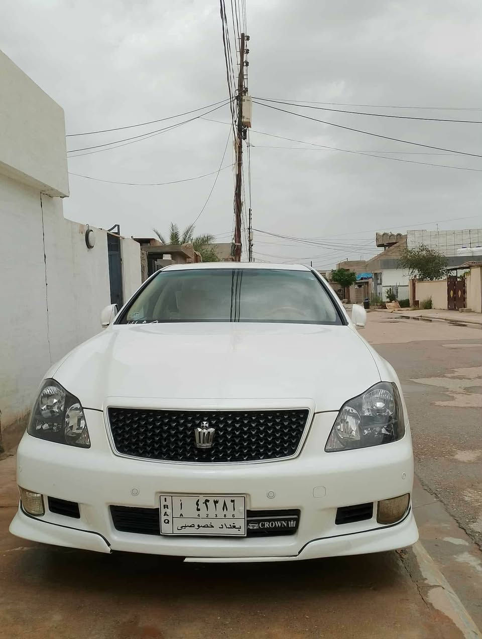 شاهینە ساخ 2006ڕۆیاڵ ناوزەرد سێ دوگمە سلایت
سەیارەکە ساخە تەنها دوپارچەی ئەوروپای هەیە 
شوێن هەڵەبجەی تازە 
ئەوە ژمارەی خاوەنی ***********
