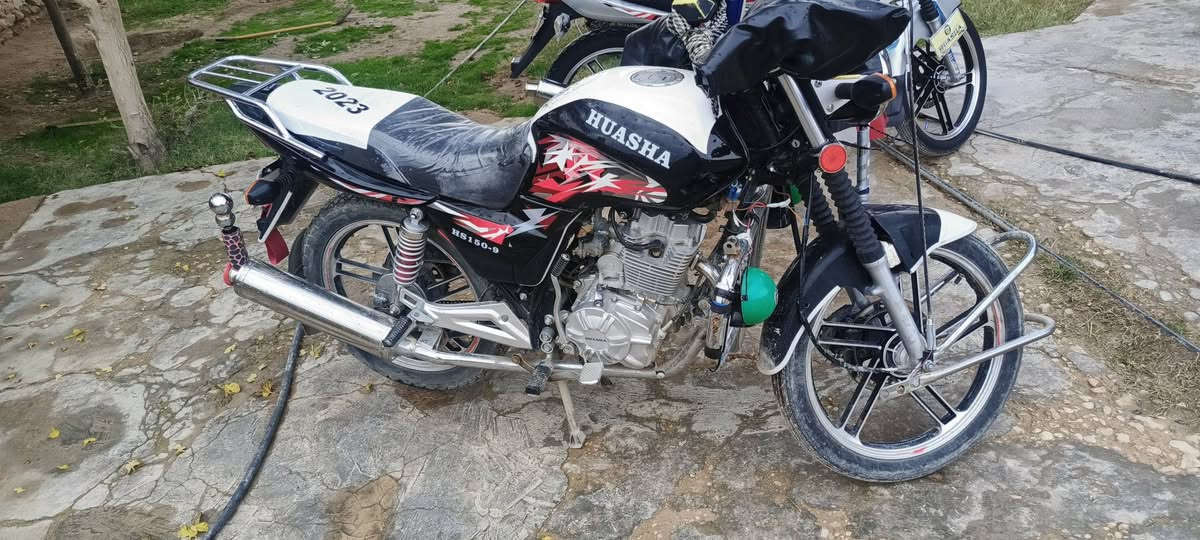 للبيع ميوشات 23 كير محرك شرط بعدهن وضع شركه رصاصي سعره950 الاسود سعره900 #***********
