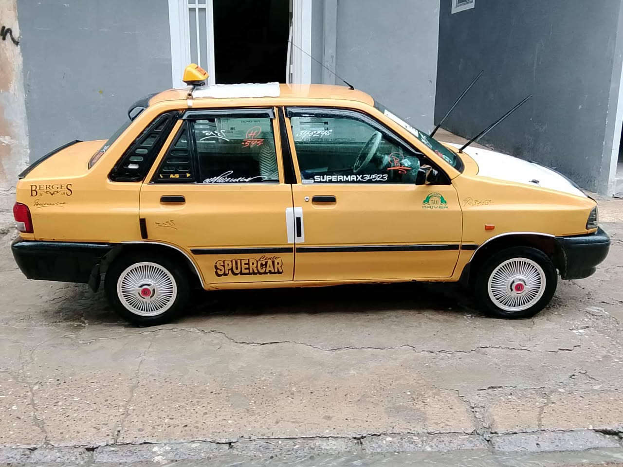 للبيع سايبه موديل10 مكفوله من محرك وكير وشاصي وباتري وطخم تاير كلو جديد الشرعي بل موصل اتريد وكاله او تحويل حاظر هياء وغرامات صفر كاربون بنزين بيه وعدل اتفول بي السياره جديده ومابيه اي نقص وهذا رقمي ***********//***********
