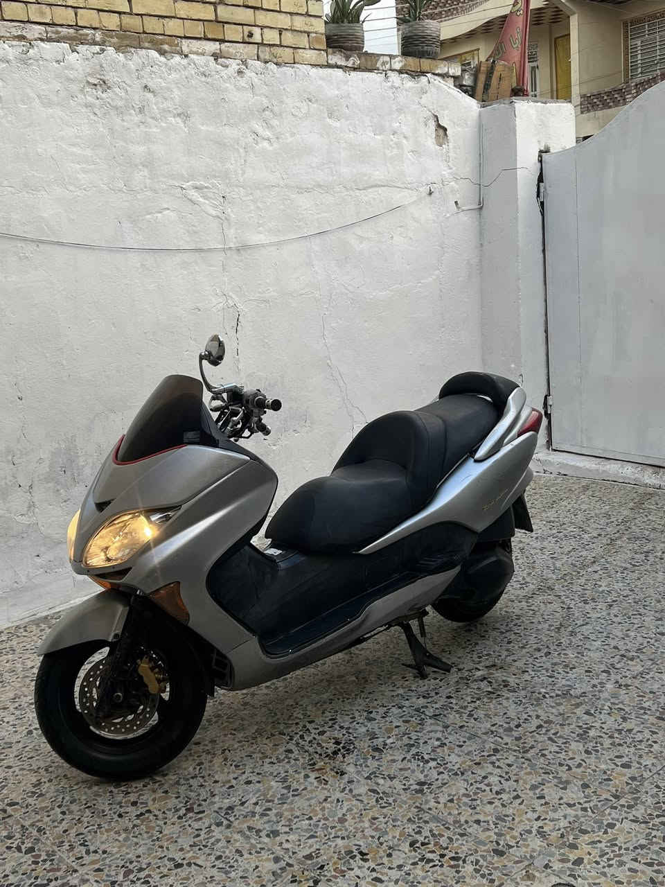 فورزه صفر ثمانيه بصمه
كامله دراجه مكينه ناعمه 
نكره بكل وقت شلعه ومعدل 
مكاني بغداد *********** 
السعر ٨٥٠ الف
