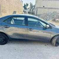 ألسلام عليكم م 1800 مكينه LE 2018 تويوتا كورلا حادثهه بسيط وسطحي دعامي...