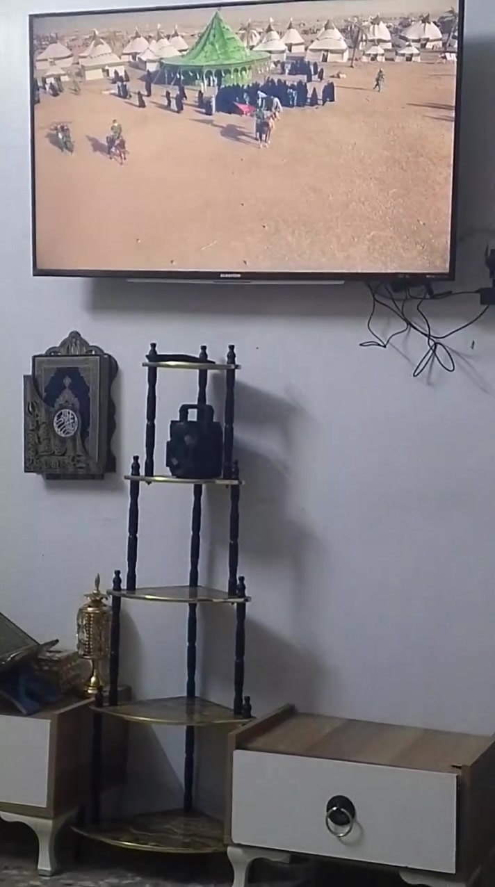 شاشة حجم 55. الحافظ. نت  اخت الجديدة. مستعجل علا بيعهه.  350 قفلهه


**إذا كنت صاحب هذا الإعلان وتريد حذفه لأي سبب، رجاءا أرسل رسالة إلى الدعم الفني**
