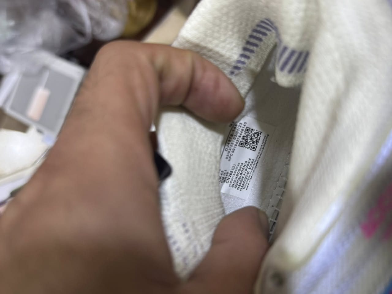 نايك زوم 25 الف 
القياس 42


**إذا كنت صاحب هذا الإعلان وتريد حذفه لأي سبب، رجاءا أرسل رسالة إلى الدعم الفني**