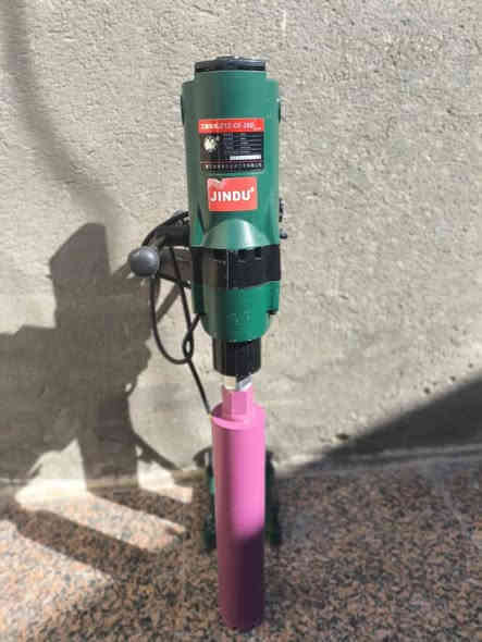 السلام عليكم اخوان
جهاز كور تثقيب للبيع جندو 3900wواط  مشتغل يوم واحد فقط بعده بل كارتون معه برينه وحده 

قياس 3انج السعر280 

إخوان أنه مكلف بل نشر و هاذه رقم صاحب المنشور ***********

إخوان لحد يراسلني رجائن، رجائن
