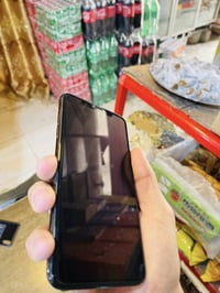 ايفون اكس ماكس • ٢٥٦ • بطارية ٧٧٪