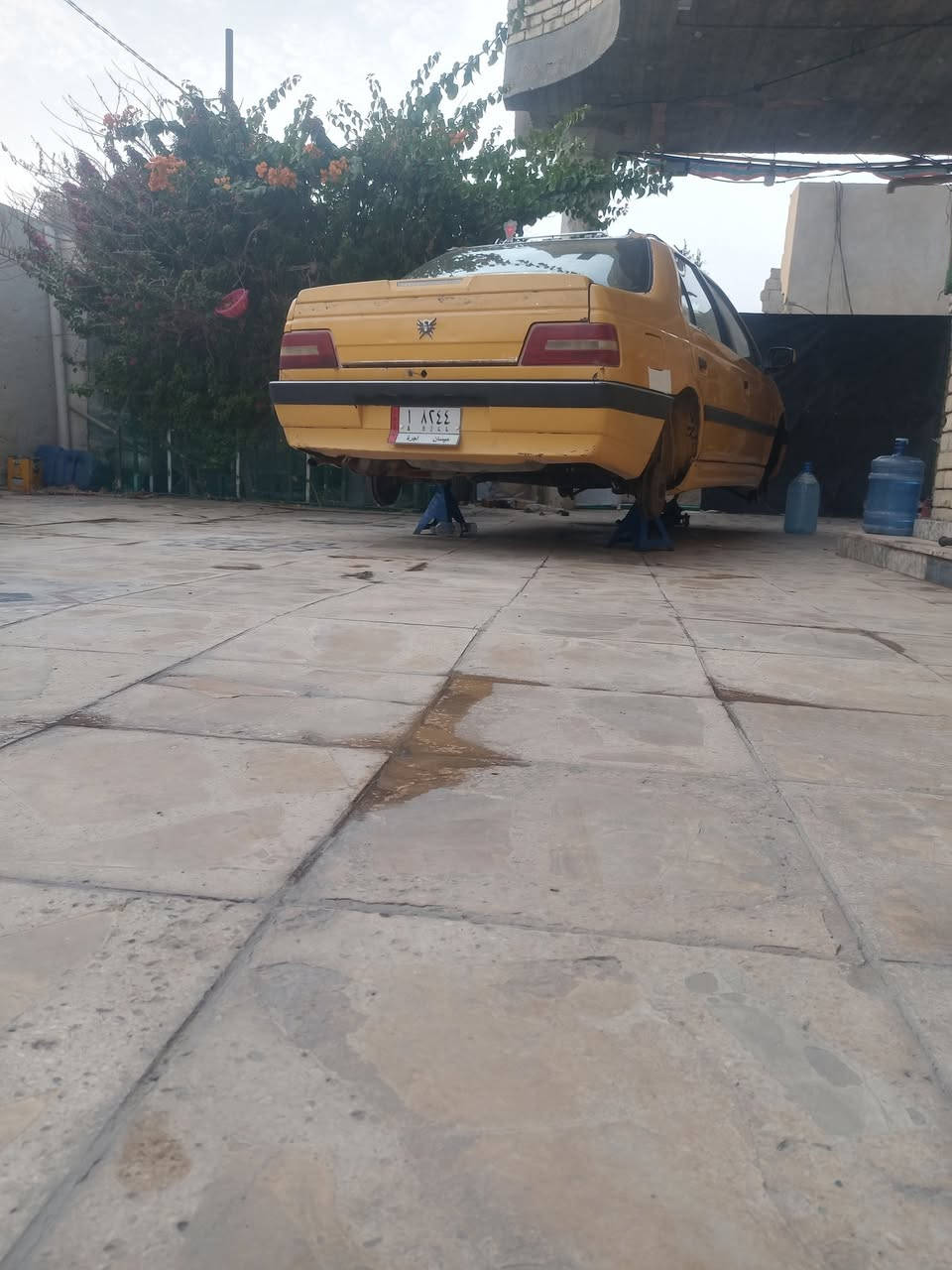 يا الله سلام عليكم بيجو 405ميسان  مكفوله من ضربه وتبديل معمر خياسات فقط مكينه مكينه بادي بيه تبخير وشرط ما تسمعله صوت كلش حلوه وترايك وين ما يعجبك كير تبريد تتفه كهربايات حداديه درامات جديد سياره مشروع وطني مديل 12 هيه وغرامات صفره ياله تاخثه علي عنوان سياره كربلاه ***********سعد 22بيه مجال بل خدمه
