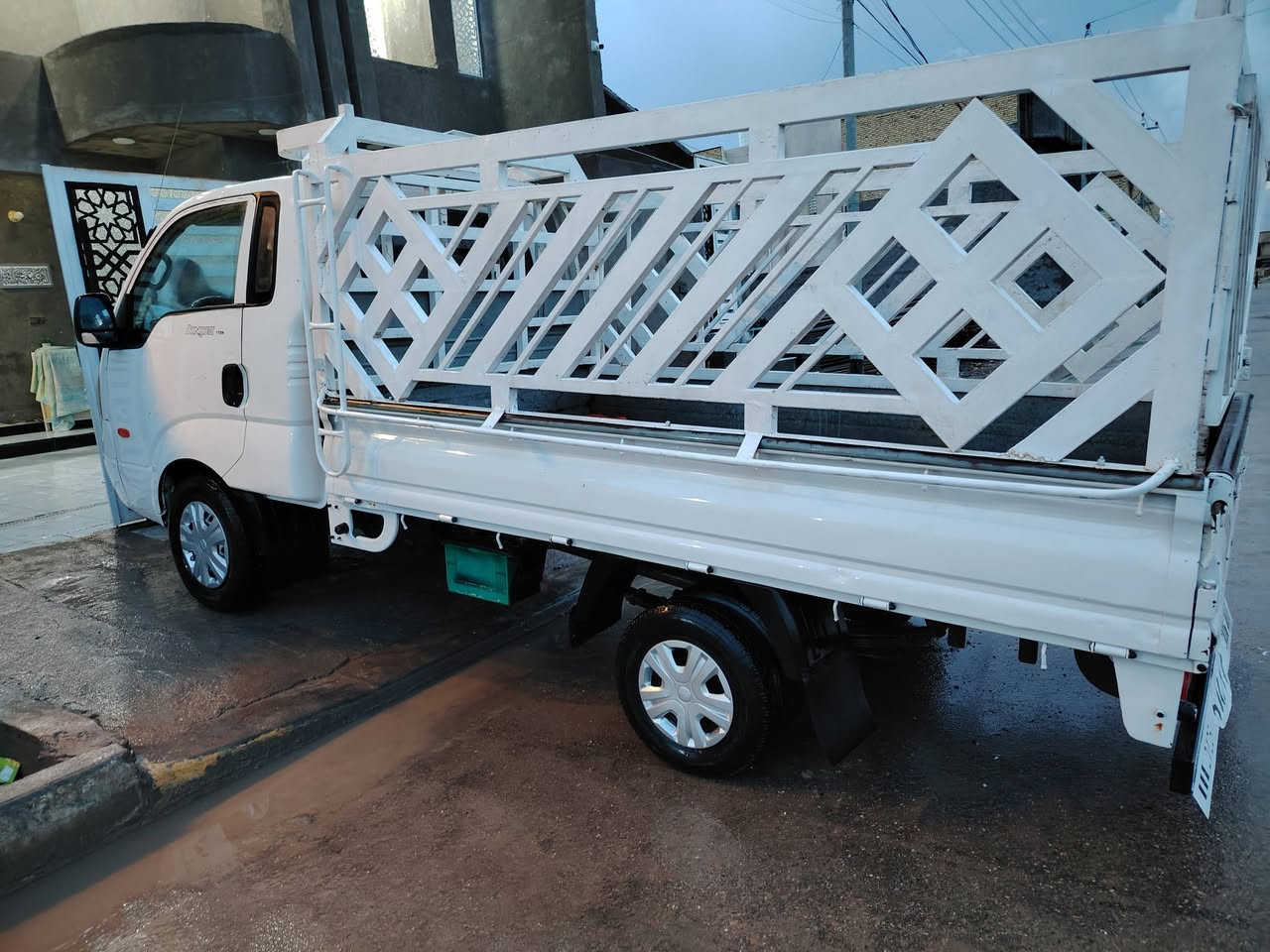 السلام عليكم
للبيع كيا حمل 2008 رقم ذي قار مشروع بسمي شخصياََ تحويل ثاني يوم سنويه للـ 2031 مكفوله من الضربه والعيب الشرعي والاصوليات رقم الشاصي واضح السياره جديده بمعنى الكلمه مكينه وكير كفاله شررط مكينه مسكر قبل اسبوع من شاده ترايك وين ما تريد السياره دواخل نضافه 100٪ المكان ناصريه مركز السعر 87 وبيه مجال بسيط
للاتصال : ***********
