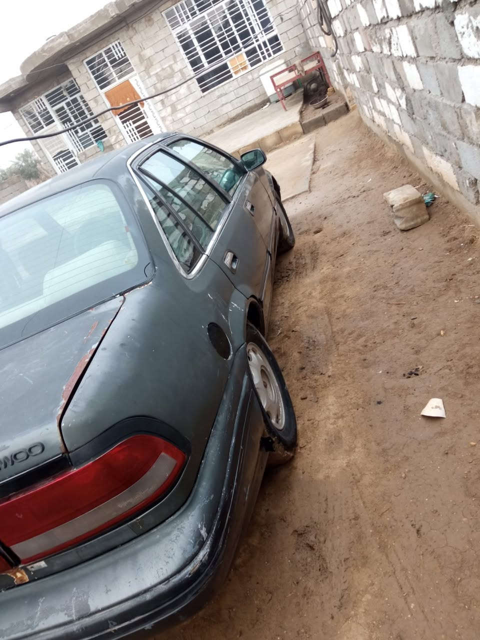 سلام عليكم برنس عادي للبيع سيارة حلوة شوف لعين .مكينه وكير مكفولات رقم  بغداد سنويه ما ساقطه تحويل مباشر . سعر ٢٥ وبيها مجال مكان بابل ***********

