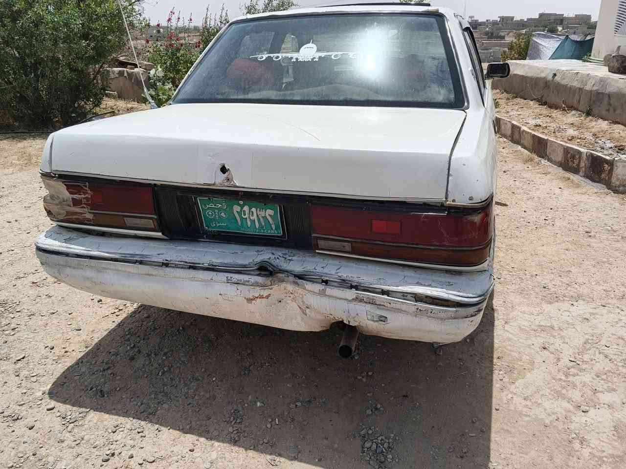 السلام عليكم سيدان مسجله نينوى شرط تحويل مكملين قسام شرعي راعيها متوفي بس انطيك رقم ابنو تحجي ويا جدامي يلا تاخذها گير محرك شرط بور ما يشتغل سياره گير محرك بلاد كابريته كهربائيات لايتات شغاله اشاير حتى التبريد مربوط كامل السياره عايزها ترتيبات مرواس وبيع السعر 18 ومرواس يرهم  تواصل خاص او اتصال ***********
