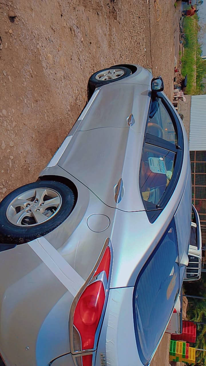 السلام عليكم الانترا 12خليجي مكينه وكير خير من الله رقم اربيل ساقطه السنويه بأسم شركه تريد تحويل تريد وكاله ثاني يوم صدر امامي خلفي جديد ايكو تقليل صرف الوقود تحكم بل استيرن  بيه قطعتين تبديل جاملغ امامي جهت الراكب وباب السايق بدون ضرر داخلي بجم محدث 16 السعر 85 وبيها مجال حك الجيه  *********** مكاني واسط الصويره
