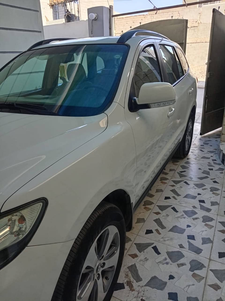 سلام عليكم سنتافي موديل 12محرك 2400 مكفوله كفاله عامه رقم أربيل العنوان طوز خرماتو السعر 165 $واتساب ***********
