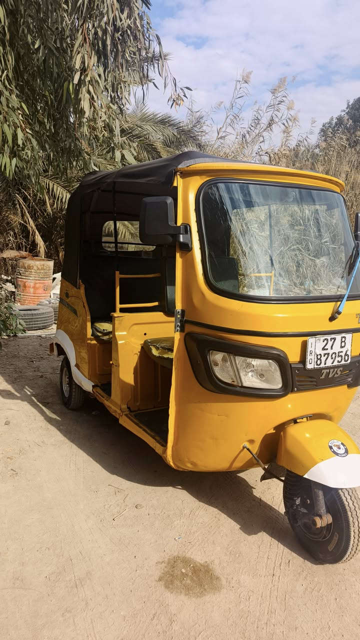 سلام عليكم 
تكتك للبيع 2020 تي في اس جديه مكينته مفتوحه 
رقم ذي قار  بسمي نكليزي كامله علا اخر حبايه 
ملاحضه مكلف بل نشر رقم صاحب التكتك 
***********
