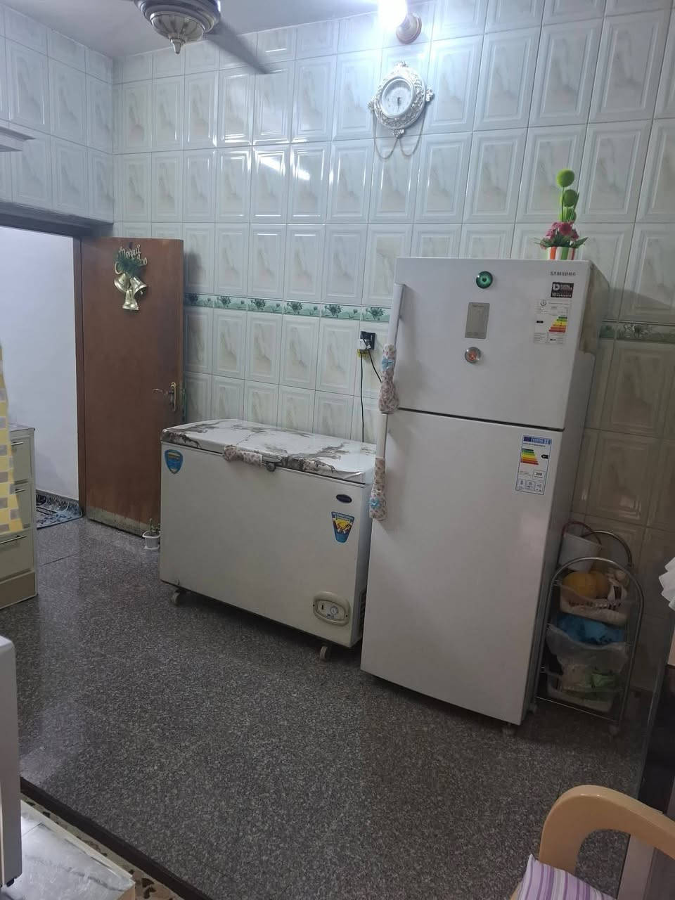 سلام عليكم بيت للبيع طابق واحد حله
 حي العسكري غرفة نوم واستقبال وهول ومطبخ طابو صرف والمساحه 100م مقابل ساحه مفتوحة حاليا العمل مستمر مجاري واسأله مدارس قريبه متوسط وابتدائية 
خلف دائرة الموارد المائية شارع 80 اتجاه شارع النجف للاستفسار على السعر
الإتصال على الرقم ***********

