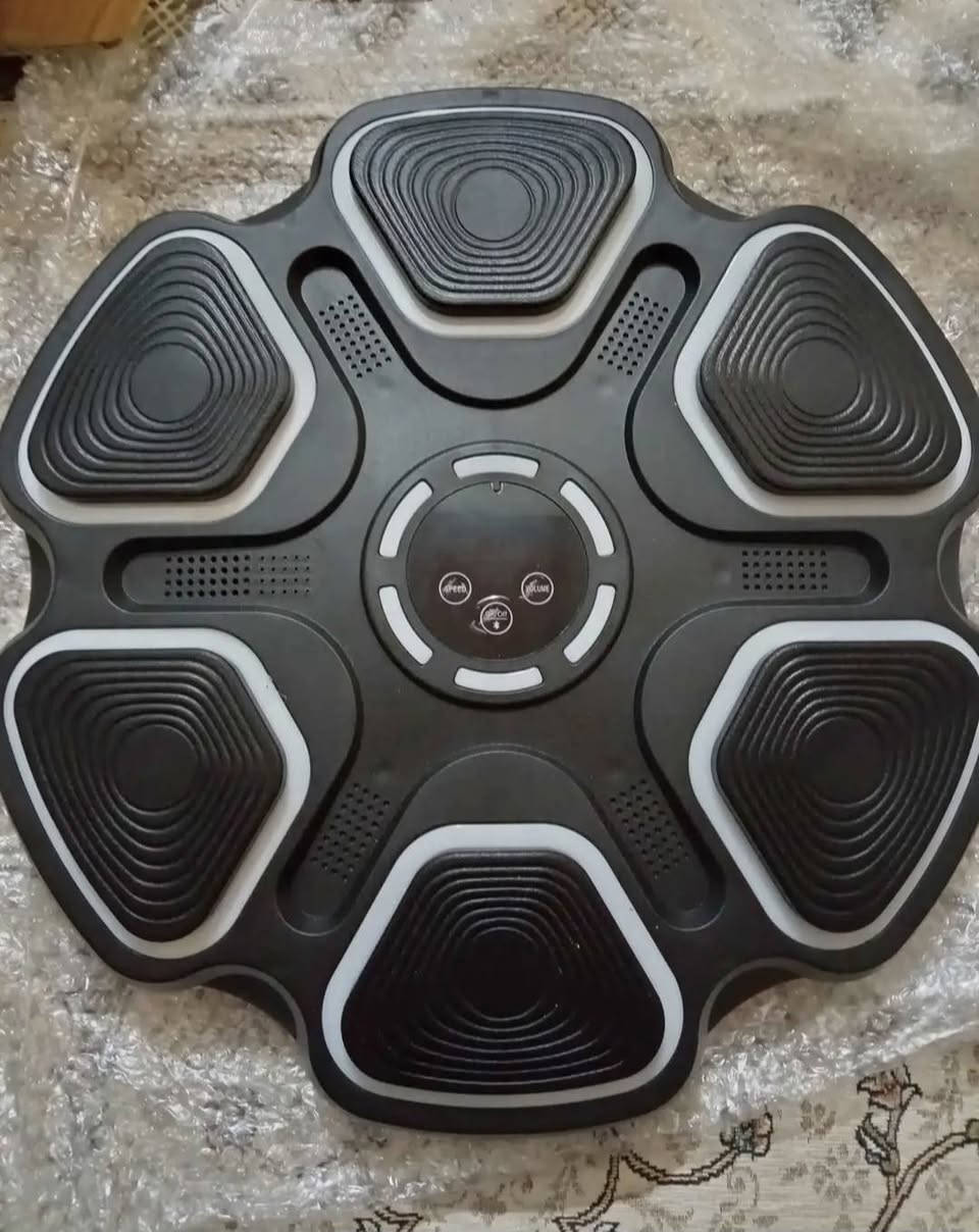 جهاز ملاكمة للصغار والكبار .بلتوث موسيقى .اضوية ..يلتسق بالجدار .مع زوجين من القفازات صغار وكبار .وكيبل شاحن


**إذا كنت صاحب هذا الإعلان وتريد حذفه لأي سبب، رجاءا أرسل رسالة إلى الدعم الفني**