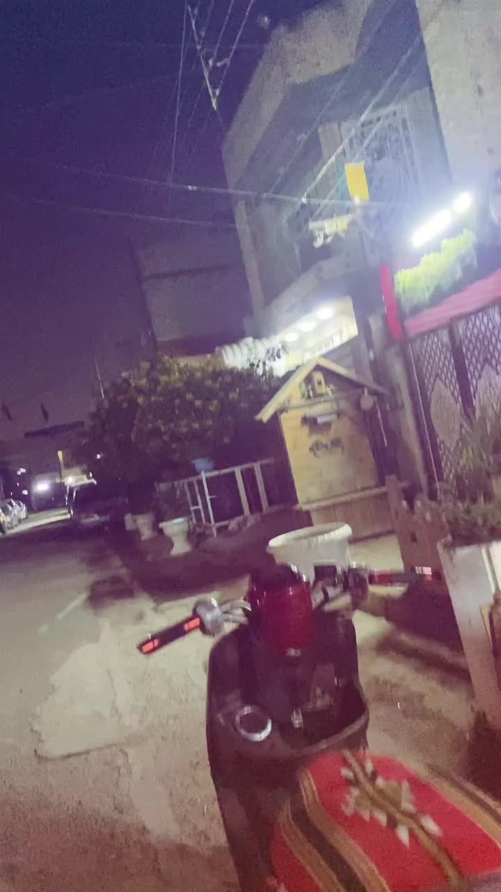 ماكس بوليس نوزل للبيع
كاملة مكملة كفالة تفحص كلشي وتاخذ
مكينه مكفولة كفرات بلادية ختم واحد
كهربائيات كلها كاملة وبيها زنون عالي وناصي فقط اشاير امامية نقص كلوبات والدشبول شاشه محتركة تتصلح ب ١٥
مكينة خرسة شلعة ومعدل فولل💯💯
شغالة سلف نكرة بريكات امامي وخلفي
كلشي بلادي تايرات جدد دراجة تخبل 

قفل جنطة ستيرن قفل اكسل ستان صفح فقط

السعر 625 الف بيها مجال بسيط

مكاني بغداد البياع معالف📍
***********
