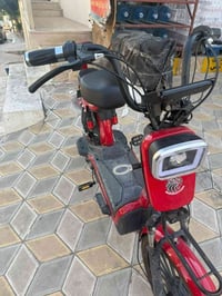 r9 • ٥ بطاريات • نظيفة
