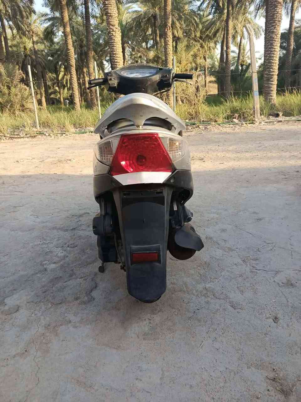 سلام عليكم 
دراجه كامكو  ياباني 
السعر 650 
الاتصال 
***********
