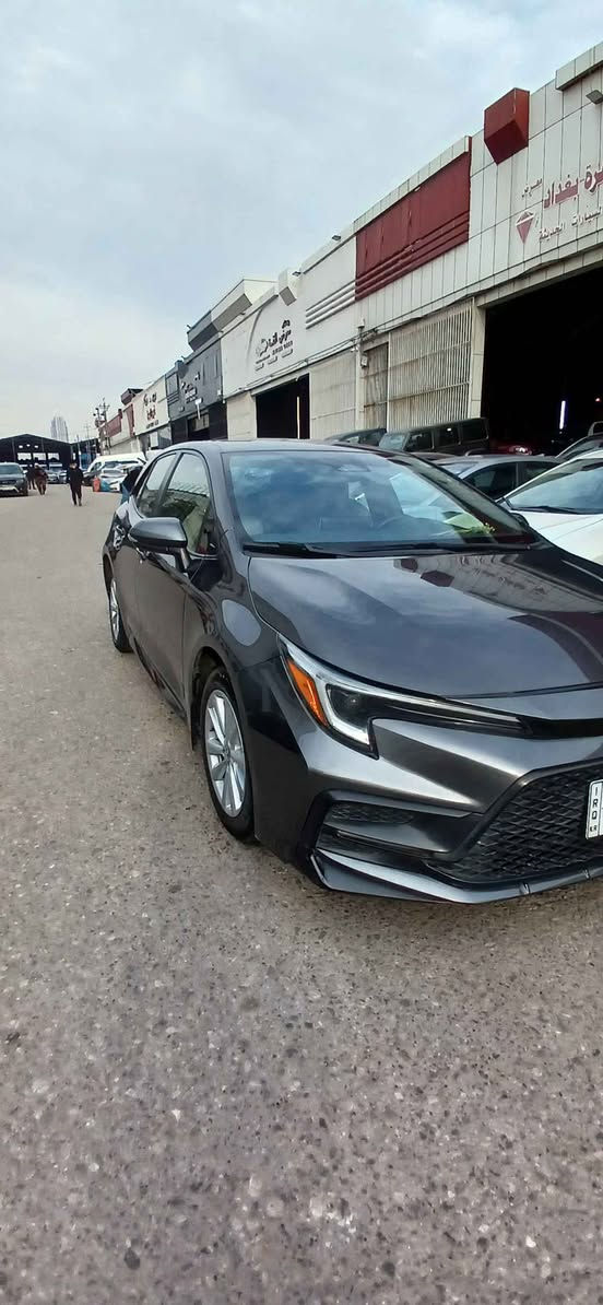 السلام عليكم للبيع فقط كرولا هاش باك 
مواصفات Se
2023
لون نفطي 
داخل ابيض 
ماشي 27 ألف ميل 
قطعتن صبغ جملغ امامي مع خلفي 
بدون داخل بدون ارباك 
سعر 135 ورقه بها مجال بسيط 
رقم أربيل 
سياره جاهزه 
مكان سياره أربيل
***********

بوفروشتن مواصفات se
موديل 23
دوو بارجه سبغ بى داخل  بى ارباك أربيل, العراق
