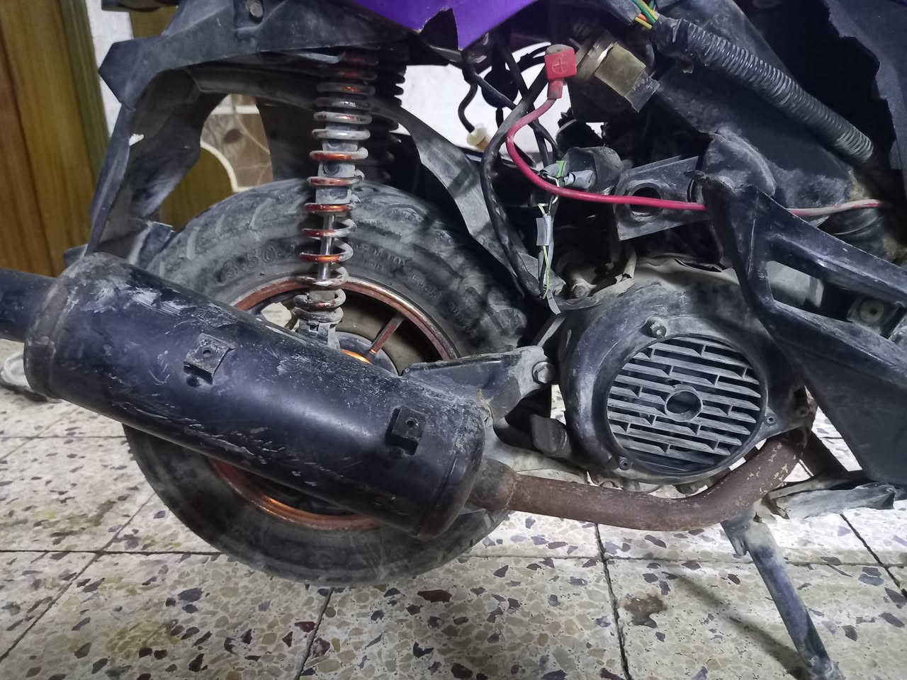 اخوان هاي الماطور للبيع سعرها 200,000 بيها مجال عنوان تلعفر حي المثنى الاولى عياده الدكتور عباس شيخو *********** ***********
