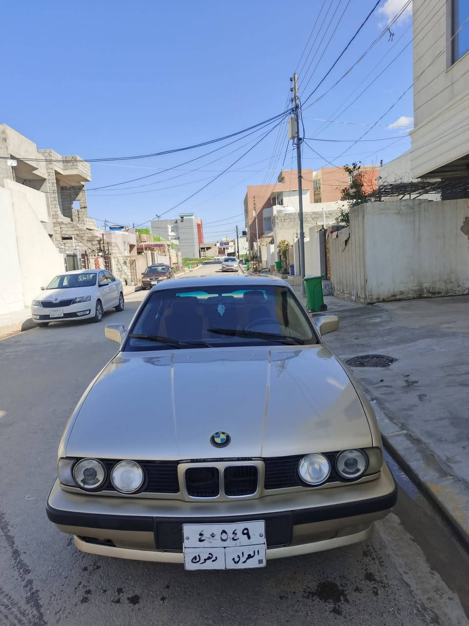 BMW 525
موديل 1992 كير توماتيك محرك كبس تبريد منضومه جديد عليها كيجات وارفلو ول حاساسات كله شغال مبدل مال حاويه باتري جديد لايتات مال حاويه صبغ حراري ضمان خمس سنوات جام امامي مبدل جديد سياره محرك ول كير ول دعم شرط تريد وكاله تريد تحويل تحويلها يكلف ٥٢٠ الف ويصير رقم مصطره وعليها ٨ ورقات غرامه تنزل من سعرها واكو خصم ٢٠٠ الف ينشال من غرامه سعرها ٦٥ وبيها مجال بصيط 

رقم وتساب ***********

***********
