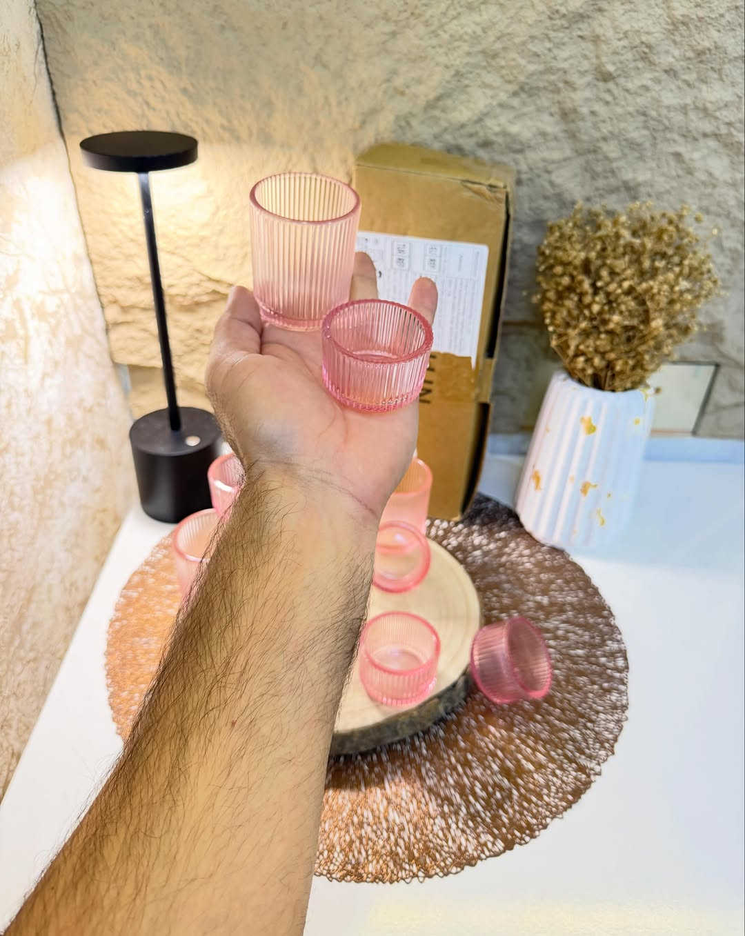 مجموعـة حامل شموع وردية مضلعة زجاجية 
مجموعـة حامل شموع لون وردي شفاف بأضلاع ذات شكل جميل وأنيق 
مجموعـة متكونة من (10) قطع خمسة قطع حجم كبير وخمسة قطع حجم صغير 
حوامل شموع لتزيين طاولة الأعياد والمناسبات والحفلات 
مجموعـة مصنوعة من الزجاج المتين 
جديد بالباكيت 
للتفاصيل اكثر داخل الموقع الرسمي 
سعـر المجموعة ١٢ الف 💰
ملاحظة (عند الشراء فحص المنتج قبل مغادرة المندوب بعدها نكون غير مسؤولين)
توصـيل 🚚 بغداد ٥ آلاف 
توصـيل 🚚 محافظات ٦ آلاف


**إذا كنت صاحب هذا الإعلان وتريد حذفه لأي سبب، رجاءا أرسل رسالة إلى الدعم الفني**