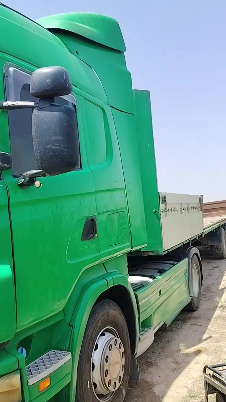 سلام عليكم سكانيه البيع موديل 2006  تعهيد محرك انجكشن كير شاصي روتايدر تحويل  رقم انكليزي السعر 260 وبيه مجال مكان السياره بغداد اليوسفيه /***********
