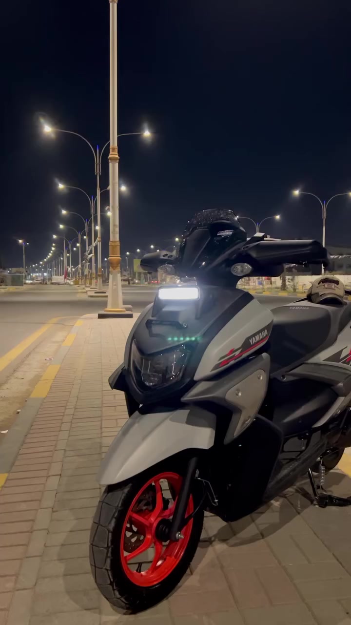 السلام عليكم ZR موديل 25 ماشيه 1000 جديده 
مناسبه شراي اتصل 
***********
