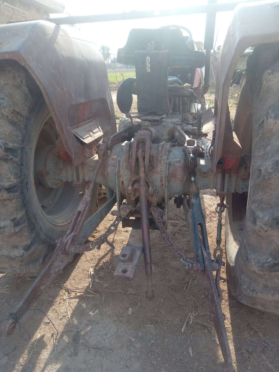 مكينه  للبيع فوركسن انكليزي 90رقم بغداد المكان مع فيدان مع معدلان الرضوانيه ***********
