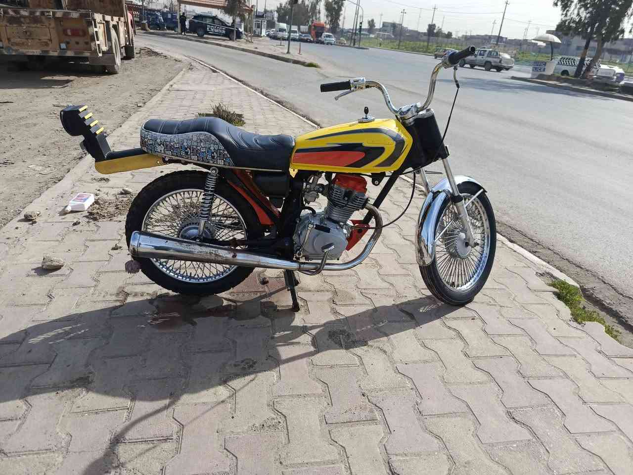 السلام عليكم ..ماطور للبيع ***********
محرك 18 
نامه شرط تحريكه معدل
السعر 350
