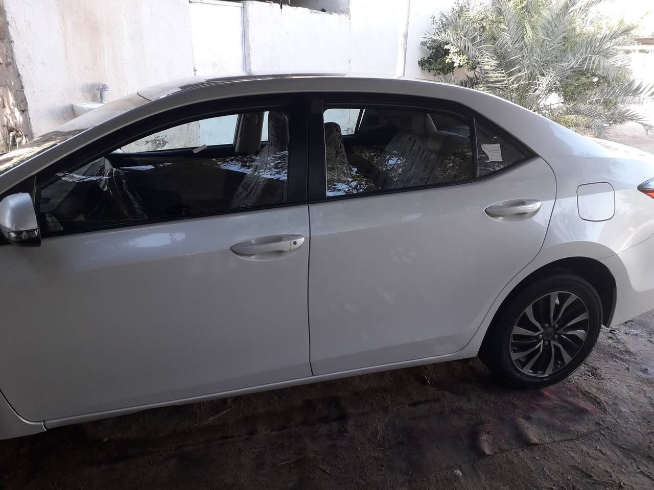 للبيع كورلا وارد خليجي موديل 2018بيه صبغ بنيد وبيه مكانين بارد وباقي البدي مكفول
معوقين ومخلصه مكينه 1600 
عنوان البصره ابو صخير 
السعر 138وبيه مجال رقمي ***********
