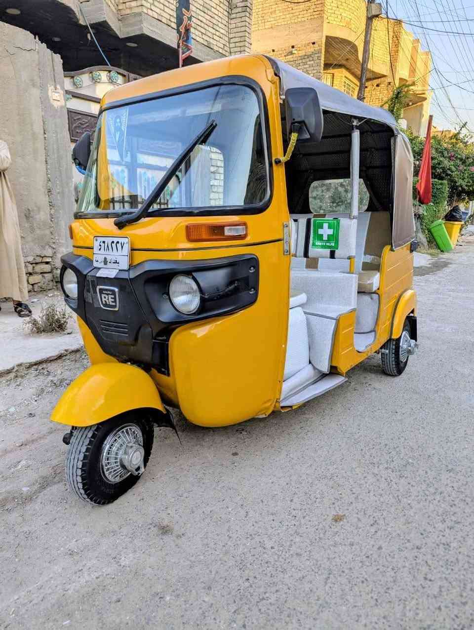 سلام عليكم تكتك 2020 رقم وسنويه بسمي  بغدادتكتك نضيفه كلش الكشر مكفول ل تخم تاير جبلي ا صربه ولا صبغ حته بارد ما بيه سعره 7250 وبيه مجال حك الجيه رقمي ***********
