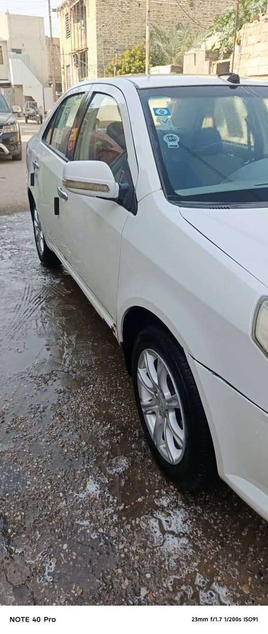 السلام عليكم 
حداديه طخم تاير كهربائيات شغاله رقم انكليزي راعيها بناصريه 
السعر 35 وبيهه مجال 
رقم الهاتف_‏‪***********‬‏
مكاني ناصريه مركز
