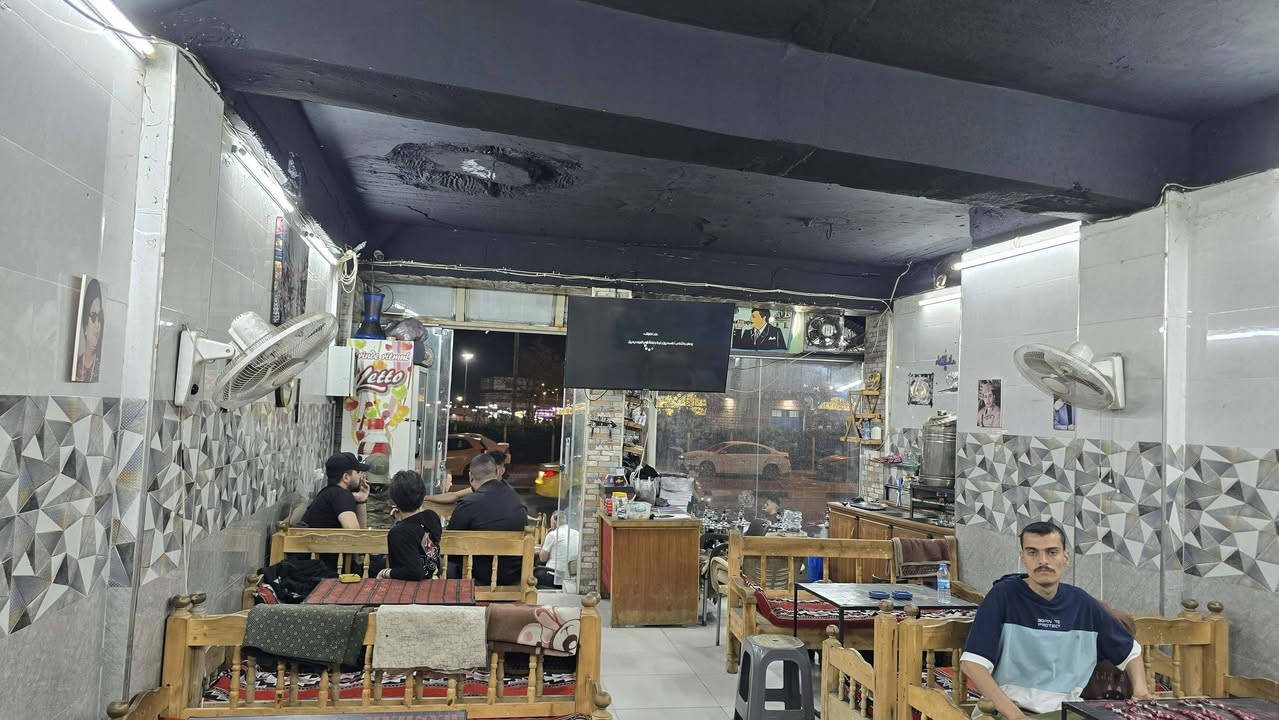 بيع مستعجل 📢
كافتريا للبيع جاهزة وتشتغل  عنوان باب لكش مقابل النافورة 
بيع موقع واغراض بدون سقفلية 
ايجارها 400
السعر فقط 7 مليون وبيها مجال


**إذا كنت صاحب هذا الإعلان وتريد حذفه لأي سبب، رجاءا أرسل رسالة إلى الدعم الفني**