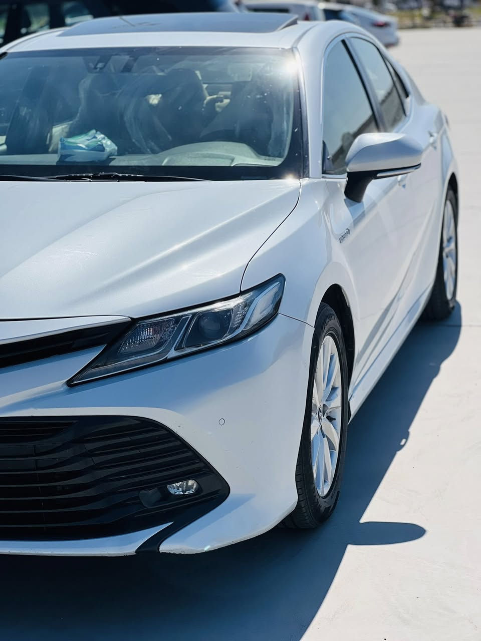 كامري موديل 2019 ساز هايبرد ياباني مو تجميع
رقم سليمانيه بسمي 
فول مواصفات GLE 
فتحه وبصمه 
قطعتين تبريد 
شاشة كبيره
تحكم جهتين 
داخل بيجي وصاج 
محرك 2500 هايبرد 
كير 6 نمر المرغوب 
مكان كربلاء حي الحسين 
***********
