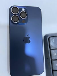 ايفون 15 برو ماكس لون نيلي ذاكره 256 بطاريه 89 تواصل 07712547129 بغداد...