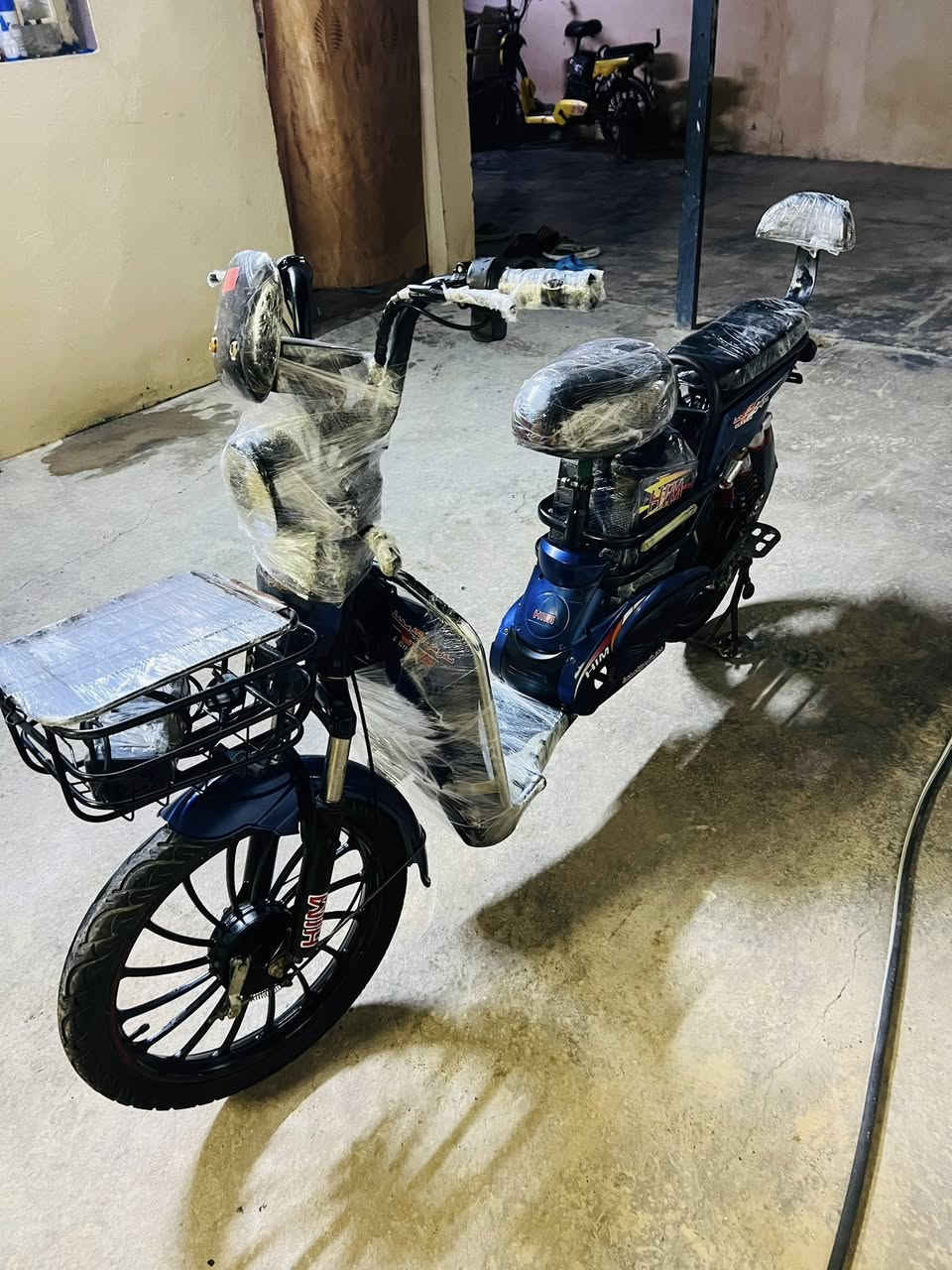 سلام عليكم دراجه ام الدرع  ٥بطاريات خير منالله جاهزه سعرها ٢٥٠او بي مجال  مكاني ديالي بعقوبه تحرير الستفسار اتصال برقم ***********
