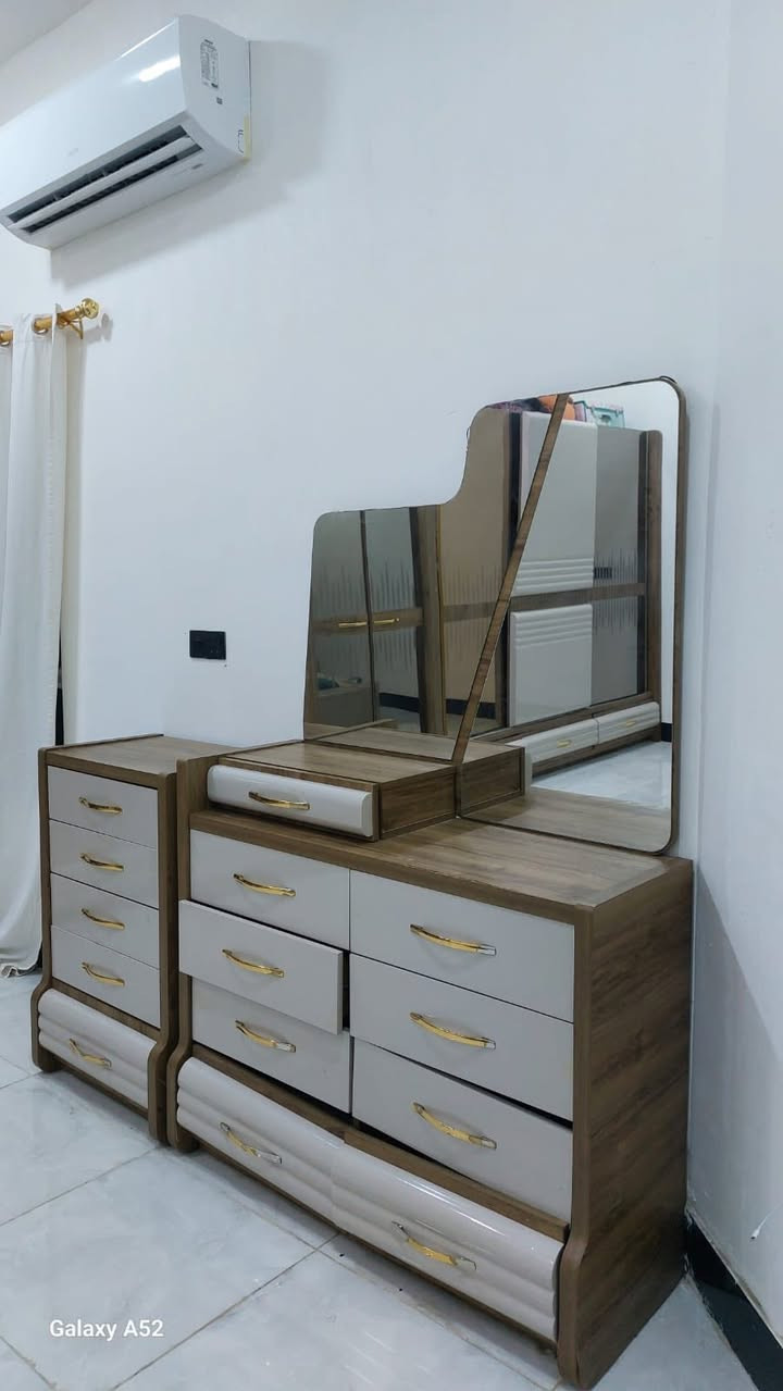 غرفه نوم مستعمله تركيه باب اول ثقيله وضخمه للبيع السعر جدا مناسب ٦٥٠بيع مستعجل أضرار بسيطه فقط المجرات رايدله ادامه وسلايد الكنتور. مكاني البصره المطيحه السراجي


**إذا كنت صاحب هذا الإعلان وتريد حذفه لأي سبب، رجاءا أرسل رسالة إلى الدعم الفني**