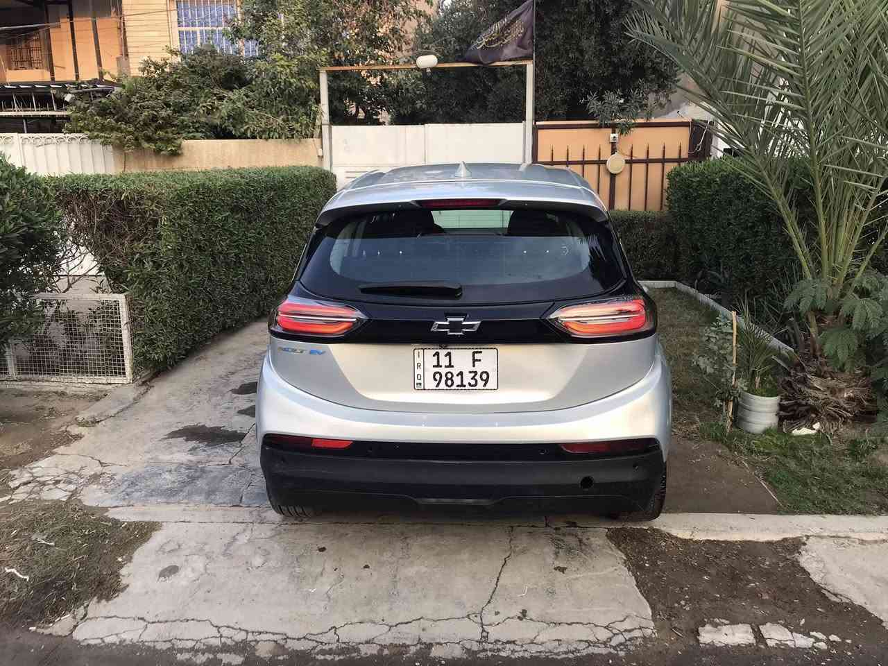 السلام عليكم
شوفروليت بولت 2023 EV

رقم بغداد

كهرباء بالكامل تقطع بالشحنة 500 إلى 540 كليو

ماشية 18 ألف بدون اي نقص جاهزة من كل شي

سعرها 12500 $ وبيها مجال بسيط

نصف البنيد ونصف الجاملغ صبغ

مكانها بغداد / الشعب ***********
