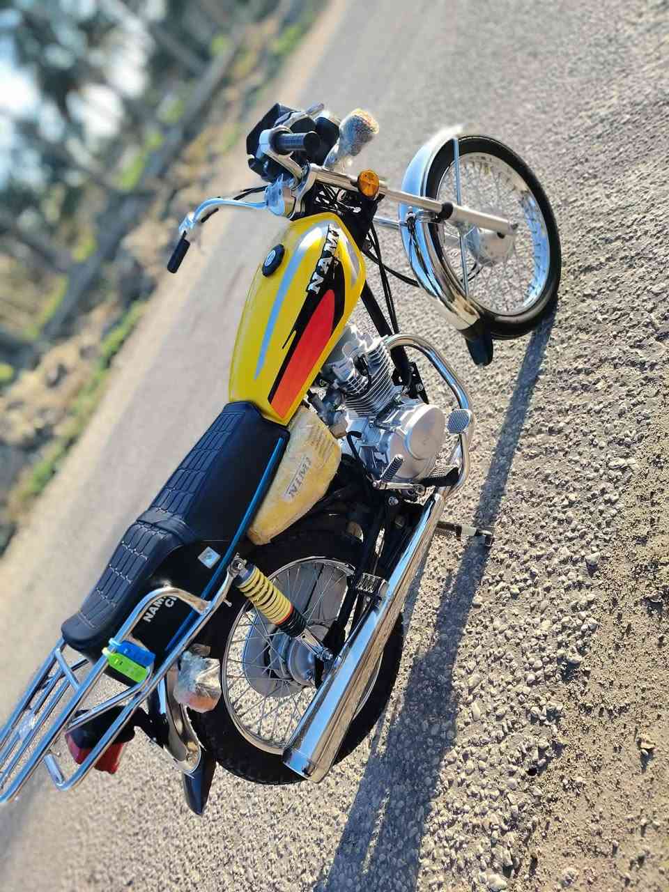 سلام عليكم نامه امتياز  للبيع لمكينه ما مفتوحه لموديل 25 اوراق اسكنر كهربائيات كله شغاله دراجه كلشي ما ناقصه وسعر  خاص *********** لمكان حله محاويل
