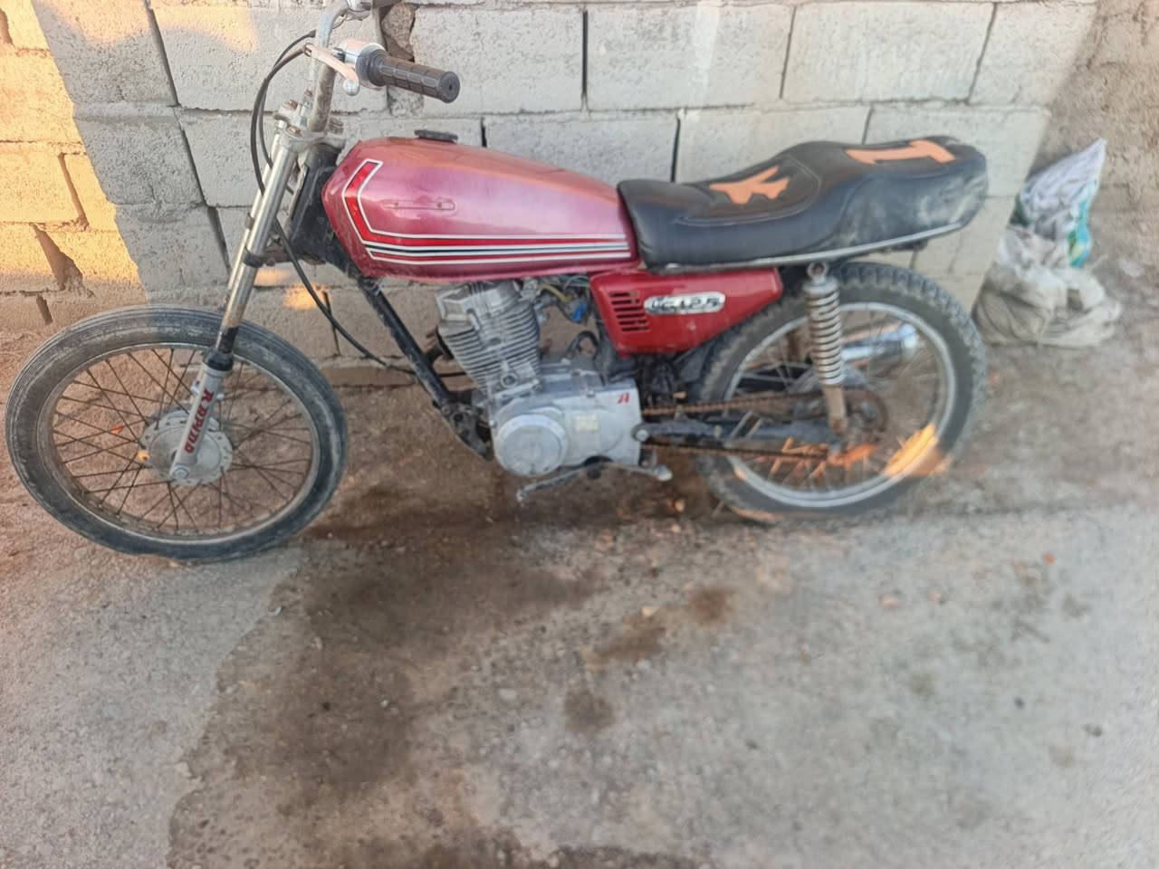 سلام عليكم دراجه نامه للبيع وراق المكينه مفتوحه الستفسار على رقم ***********
