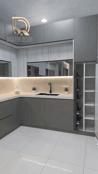 شركة ضياء للديكورات والتصميم الداخلي والخارجي
تاريخ التأسيس:
2013
الموقع:
بغداد – العراق
رقم الهاتف:
***********
نبذة عن الشركة
شركة ضياء للديكورات هي شركة متخصصة في أعمال الديكور والتصميم الداخلي والخارجي، تأسست عام 2013 في بغداد، وتهدف إلى تقديم حلول عصرية وعملية تجمع بين الجودة، الدقة، والتصميم الحديث بما يلبي تطلعات الزبائن.
مجالات العمل
أعمال الجبس بورد بجميع أنواعه وتصاميمه
والاصباغ بجميع انواعة 
تنفيذ مطابخ MDF و HDF الحديثة
الديكورات الداخلية للمنازل والشقق
الديكورات الخارجية
التصميم والتنفيذ حسب الطلب
تشطيبات وديكورات متكاملة
رؤية الشركة
أن نكون من الشركات الرائدة في مجال الديكور والتصميم في العراق من خلال الابتكار، الجودة العالية، والالتزام بالمواعيد.
رسالة الشركة
تقديم أعمال ديكور متميزة باستخدام أفضل المواد والتصاميم الحديثة مع ضمان رضا العميل.
مميزاتنا
خبرة عملية منذ عام20133
دقة في التنفيذ
تصاميم عصرية وحديثة
أسعار مناسبة
الالتزام بالجودة والمواعيد
